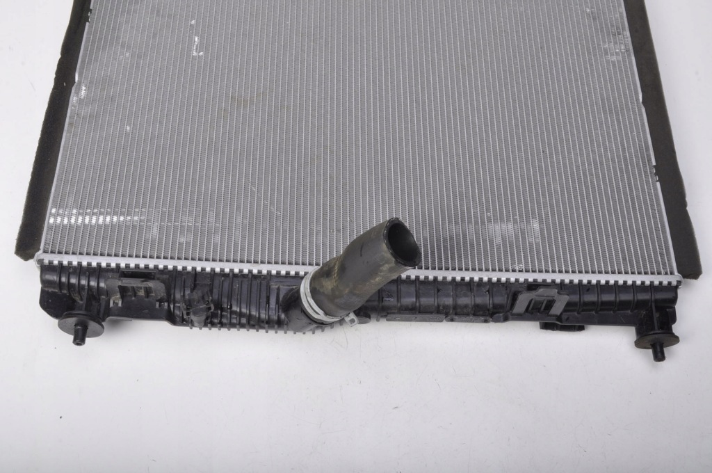 Ford fiesta mk8 1.0 радиатор воды h1bg-8005-cd с Разборки