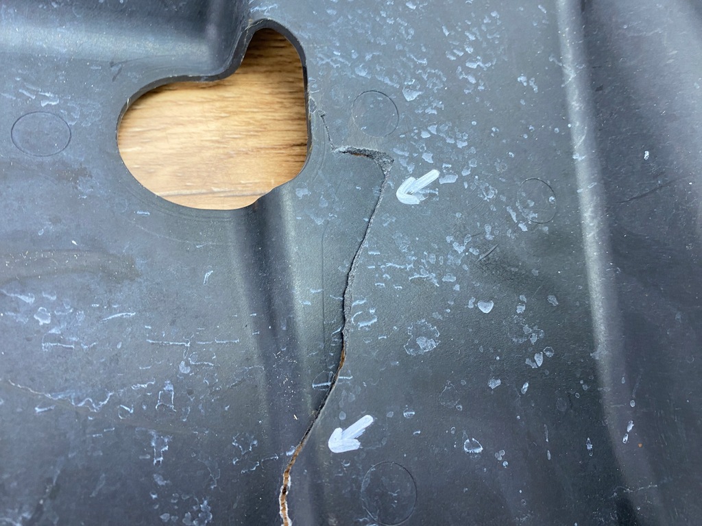 фото №7, Пластик двигуна кронштейн корпус dodge challenger 2015+ usa