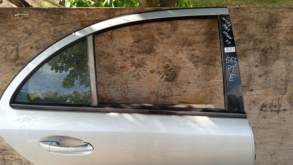 фото №13, Mercedes w211 sedan дверь задняя правый c744