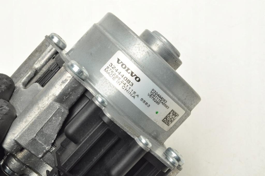 фото №6, Volvo xc40 насос оливи 32444083