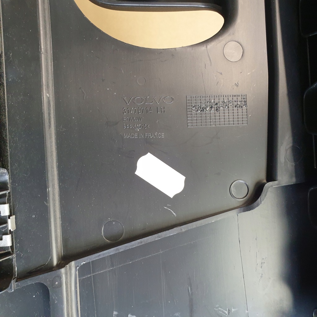 фото №10, Защита обшивка стойка левая середина volvo xc40 ii