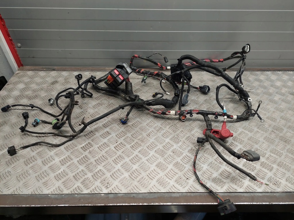 Купить Tesla model s 104621703a блоки управления двигателя