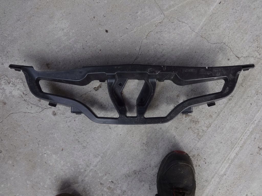 фото №1, Кронштейн pas решітка радіатора renault clio iv 628101467r