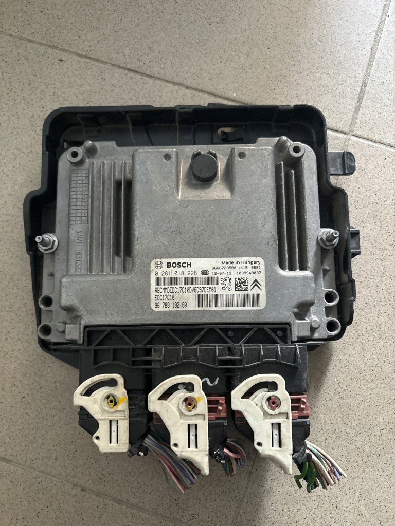 фото №1, Citroen berlingo iii komputetr двигуна 0281018228