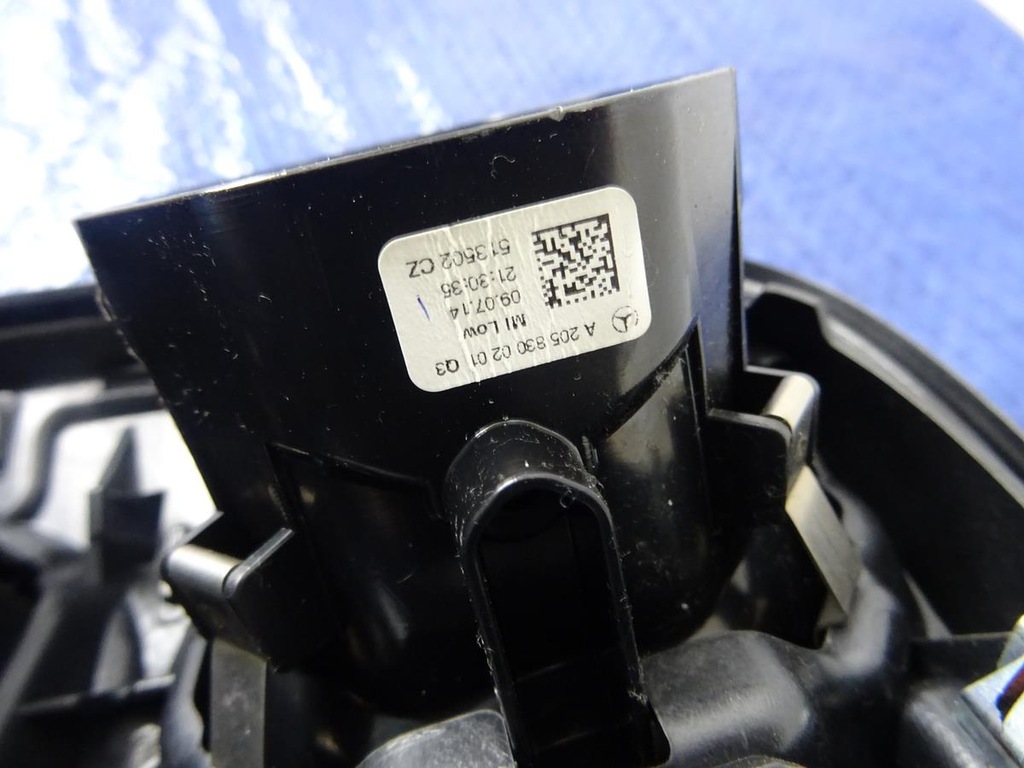 фото №8, Рамка консоли туннель средний mercedes w253