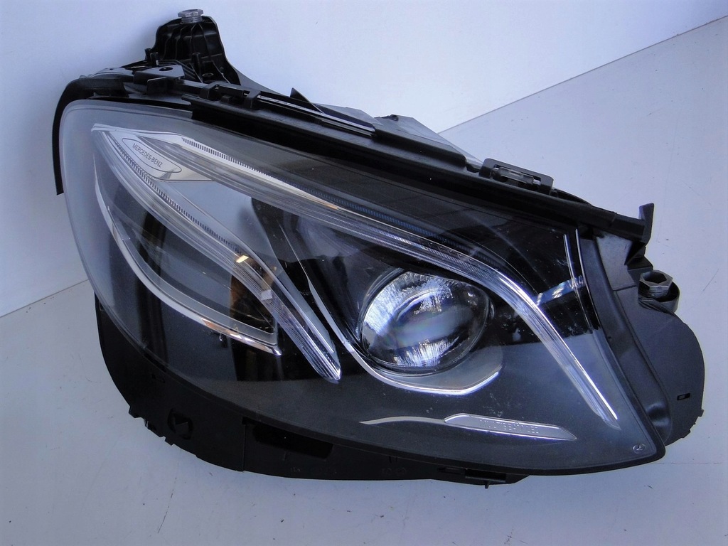 фото №5, Mercedes w213 лампа права multibeam led niebieska