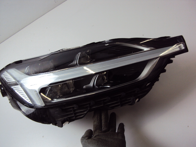 фото №4, Лампа правий перед full led volvo xc60 ii