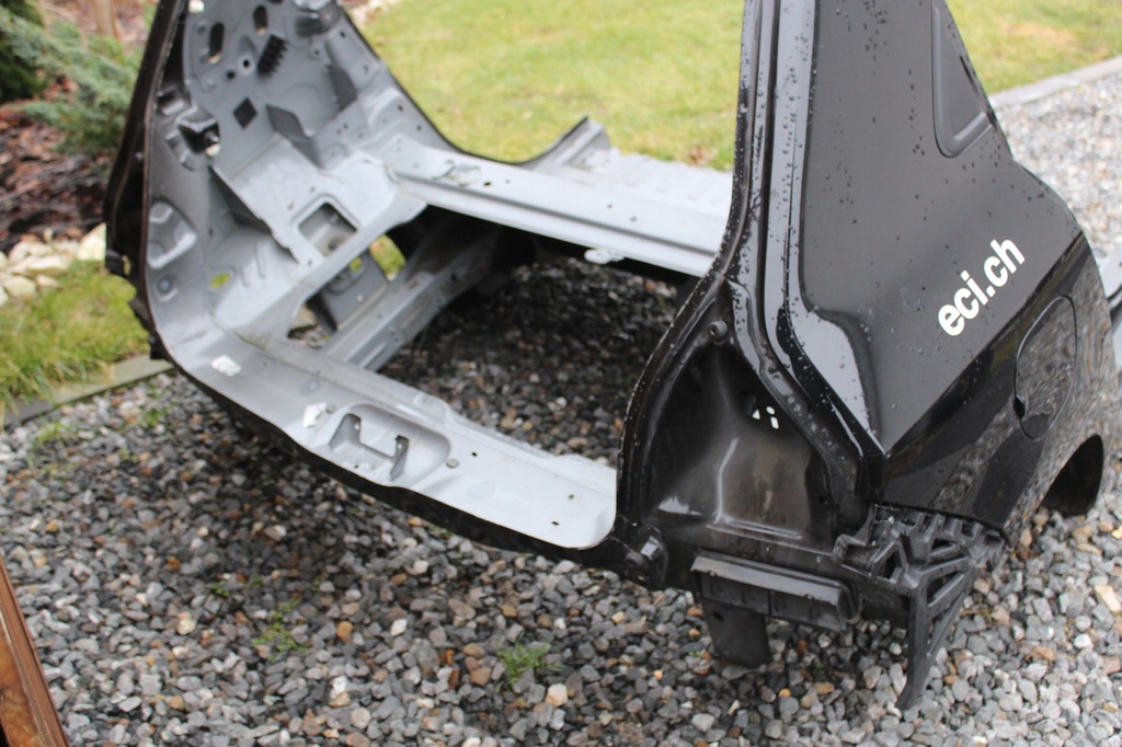 фото №1, Renault twingo iii lift kod tegne повний задня pas чверть ліва права