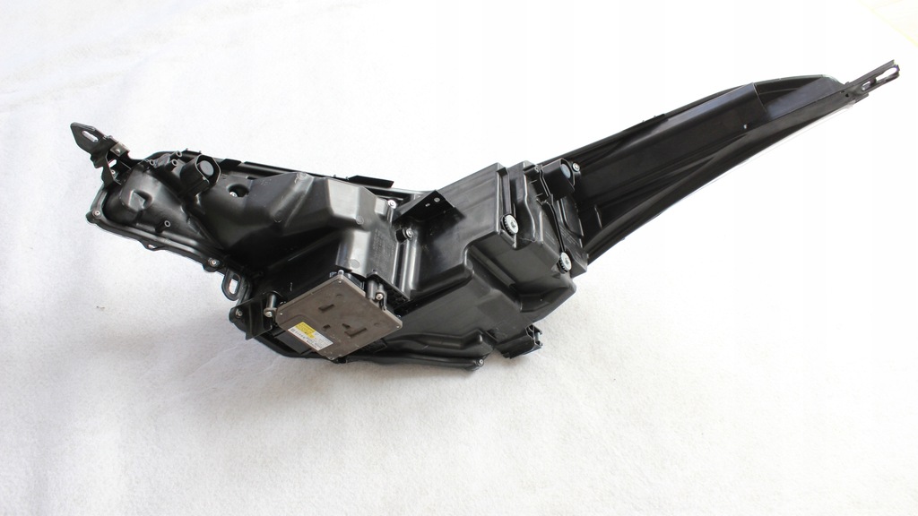 фото №14, Toyota c-hr chr - лампа перед правая + левая led 2016+