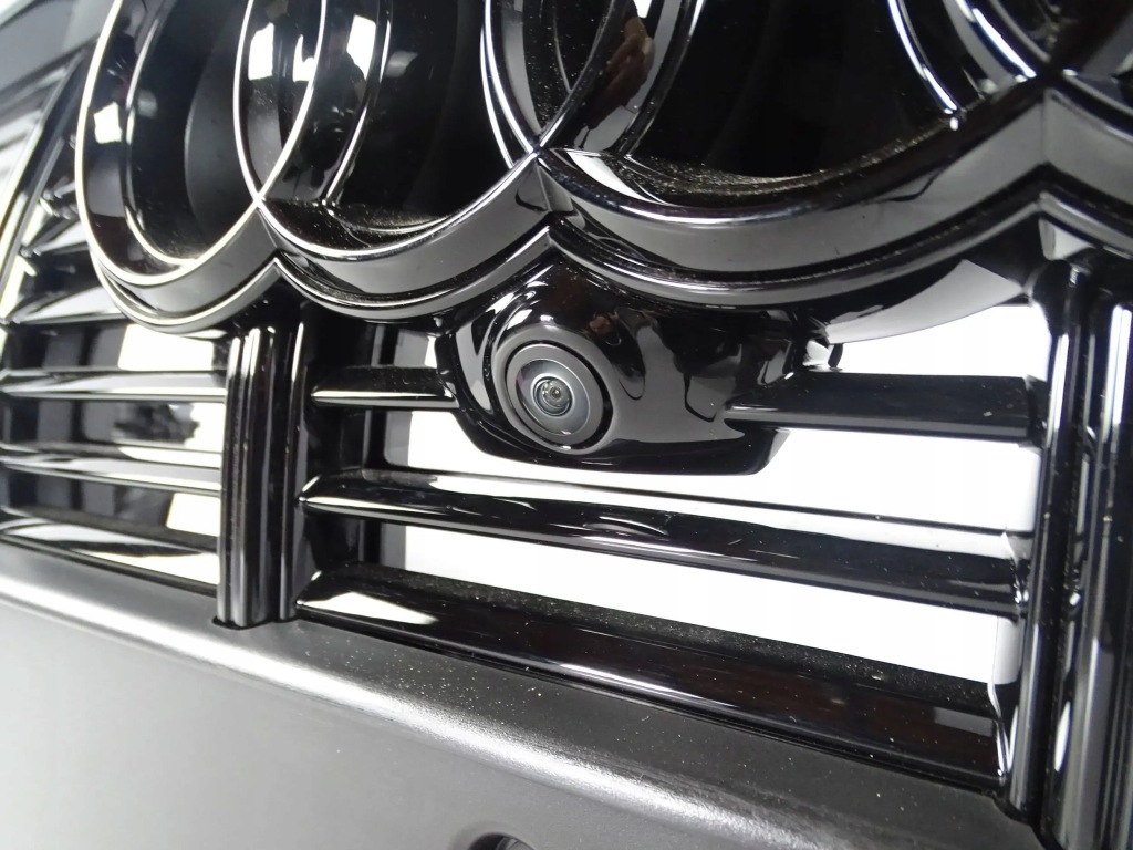 фото №7, Бампер перед передний audi e-tron 4ke s-line