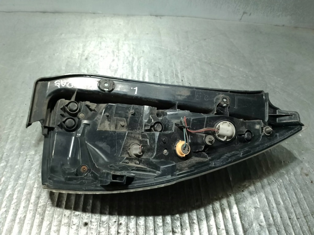 Фара задняя левая mazda 5 c31751160 Доставка