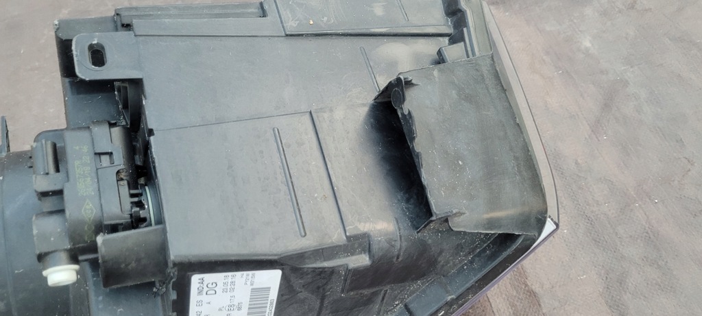 фото №8, Renault trafic iii лампа передняя правая фара правый