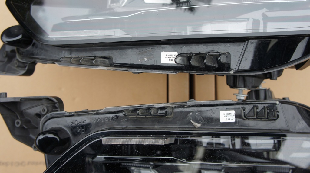 Передняя левая правый  фара peugeot 2008 2 рестайлинг  208 2 рестайлинг  full led Киев