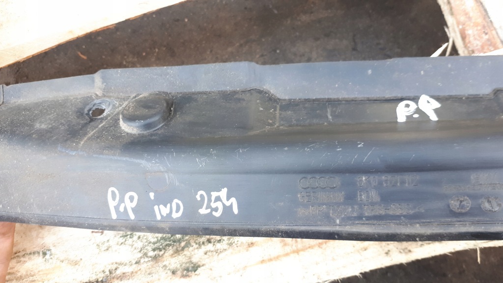 фото №5, A4 b8 s4 шумоизоляция крыла правое 8k0821112