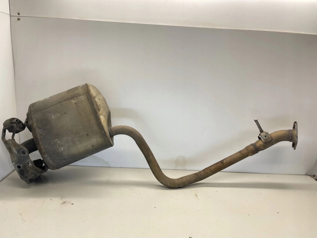 Задня труба вихлопна lexus is iii xe30 1743036250 Зі Шроту