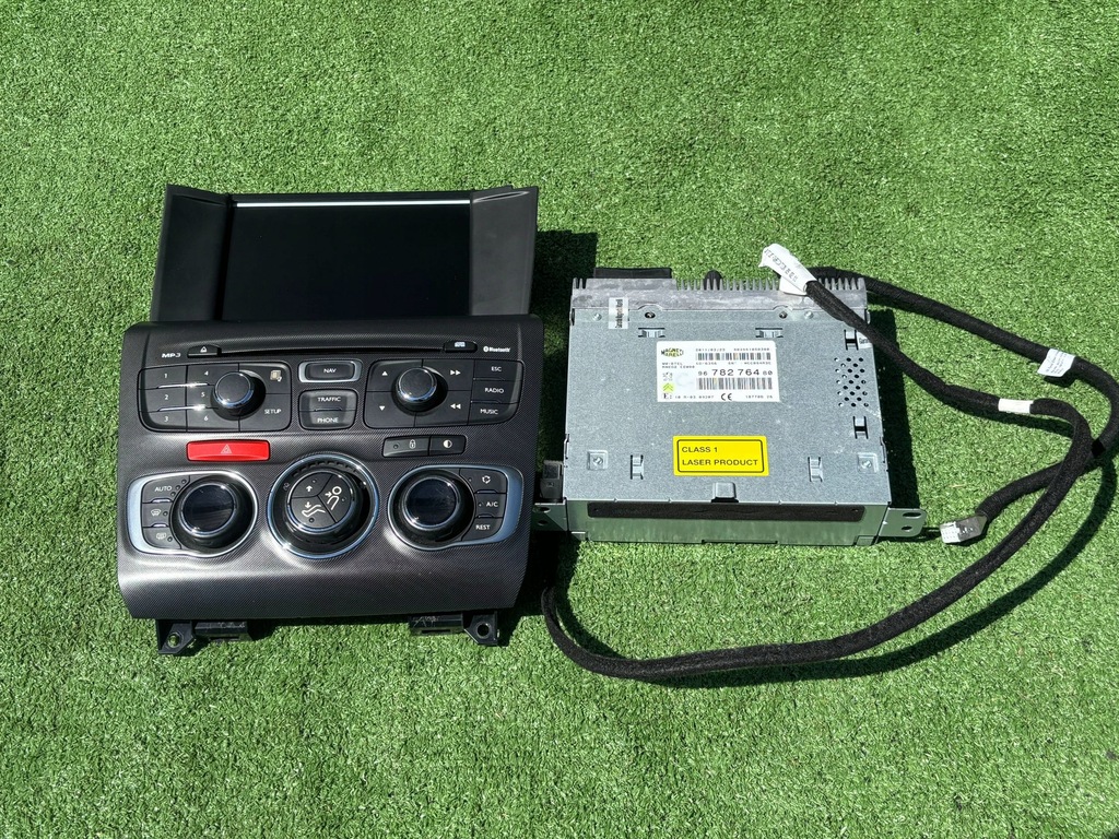 фото №1, Citroen ds4 радио дисплей навигация