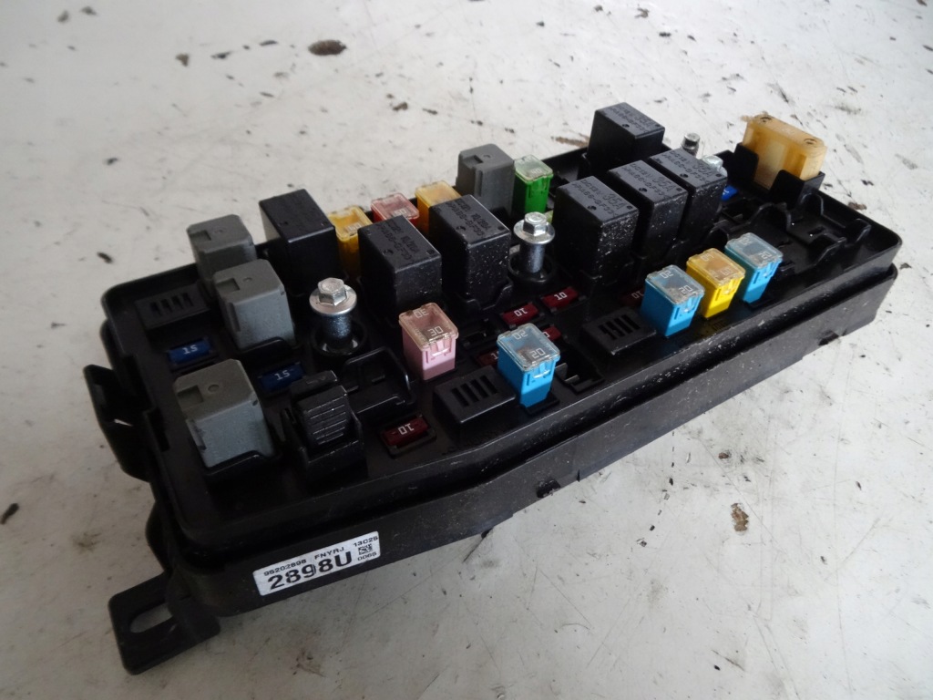 фото №1, Коробка запобіжників opel antara 95202898