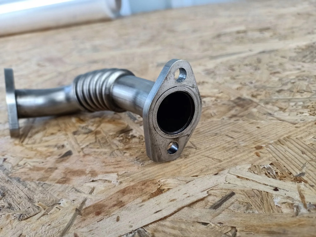 фото №5, Шланг трубка egr 07z144d vw phaeton 5.0 tdi v10 ajs