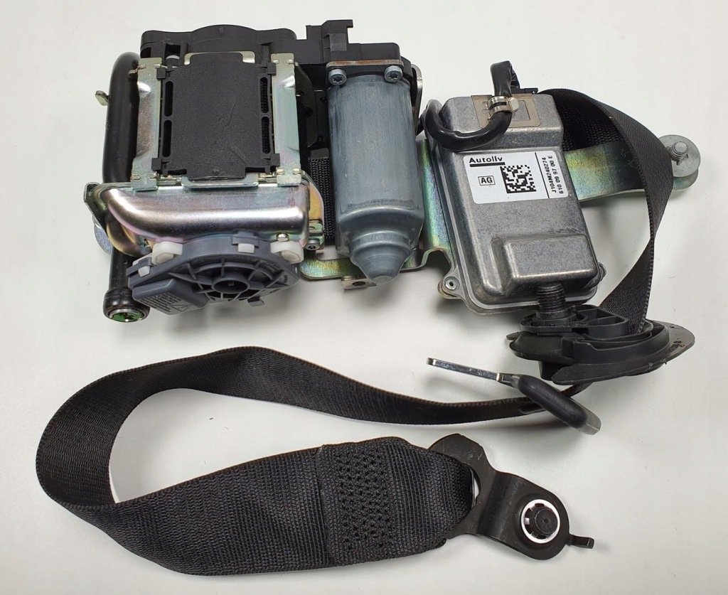 Купить Ремень натяжитель левый перед mercedes w204 европа