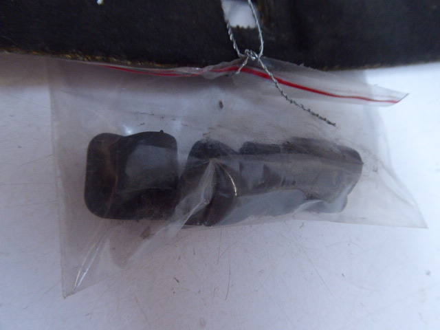 фото №5, Jetta v 05-11 шумоизоляция подкрылок капот