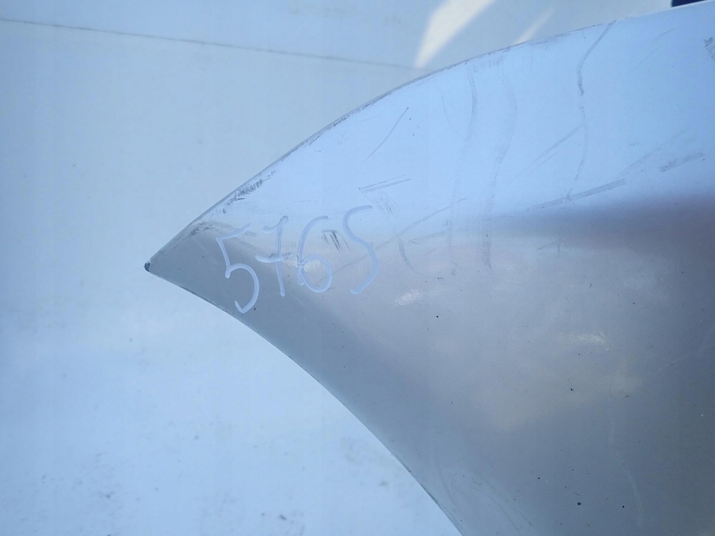 фото №13, Toyota avensis verso 02-04 бампер задня задній