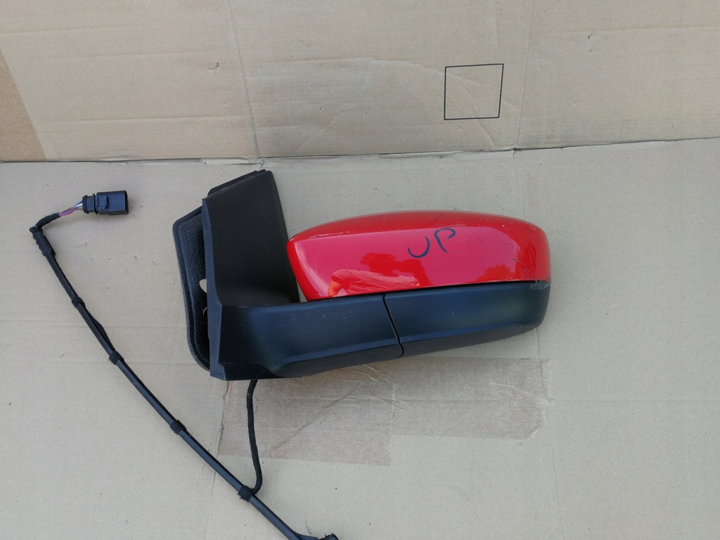 фото №10, Volkswagen up зеркало левая 7+2 pin