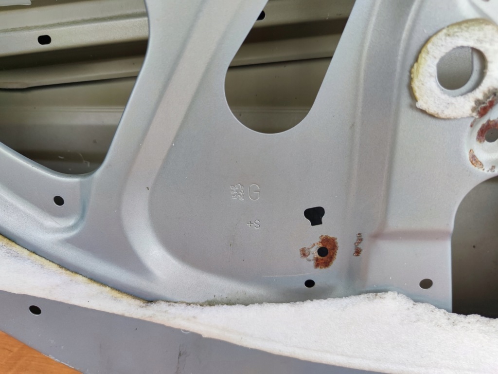 фото №3, Peugeot 206 hb ліва двері задня задні оригінал