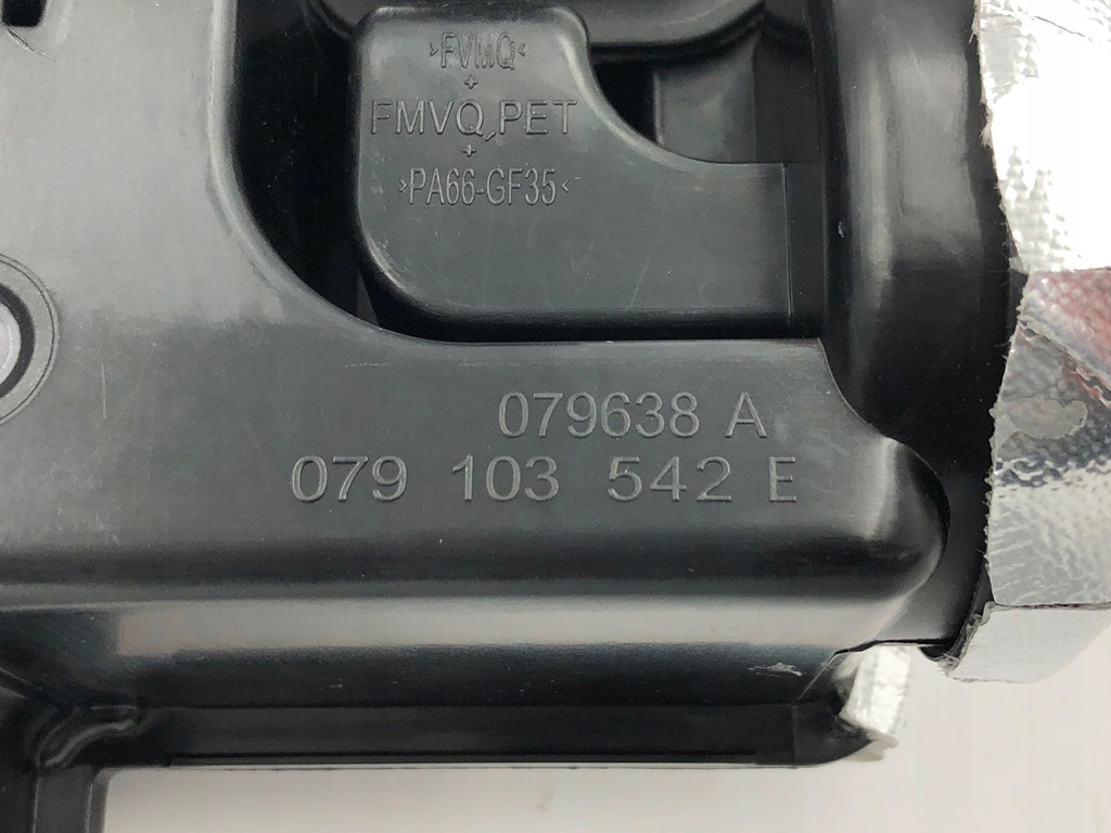 фото №8, Сепаратор вентиляція картера сепаратор оливи 079103542e do audi a6 c7 s6 rs6 a7 rs7