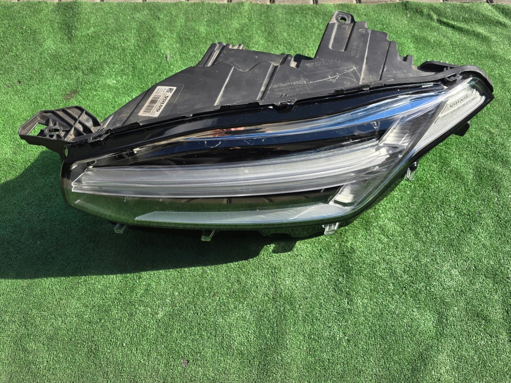 фото №1, Volvo xc90 2 ii full led лампа передняя kpl
