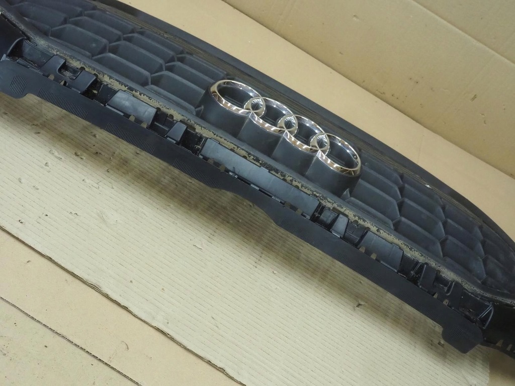 фото №10, Audi a3 iv 8y решётка радиатора решётка радиатора чёрный хром бампера передний перед 8y0853651