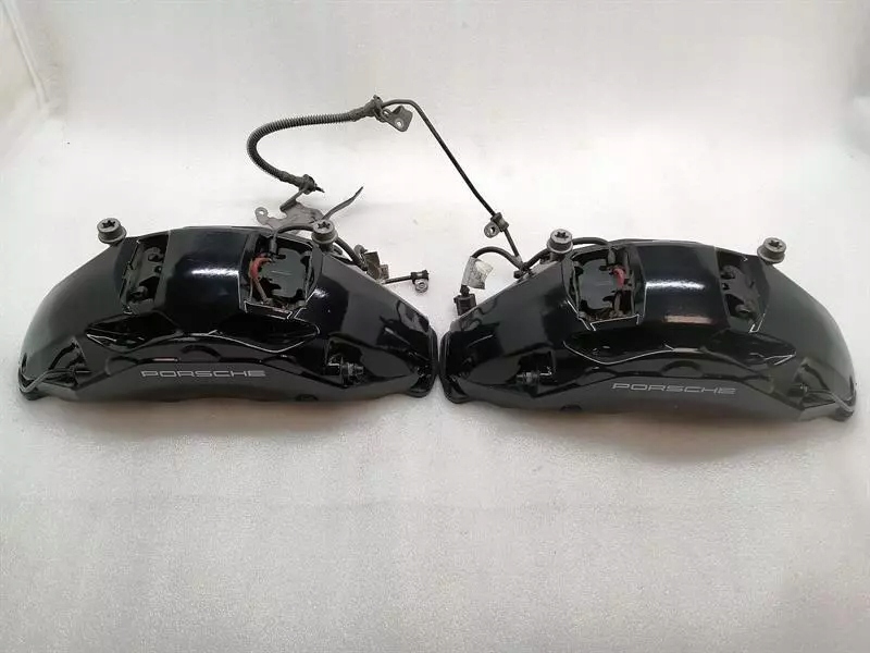 Купити Porsche taycan 9j akebono передня частина set 9j1615124e braking система pscb