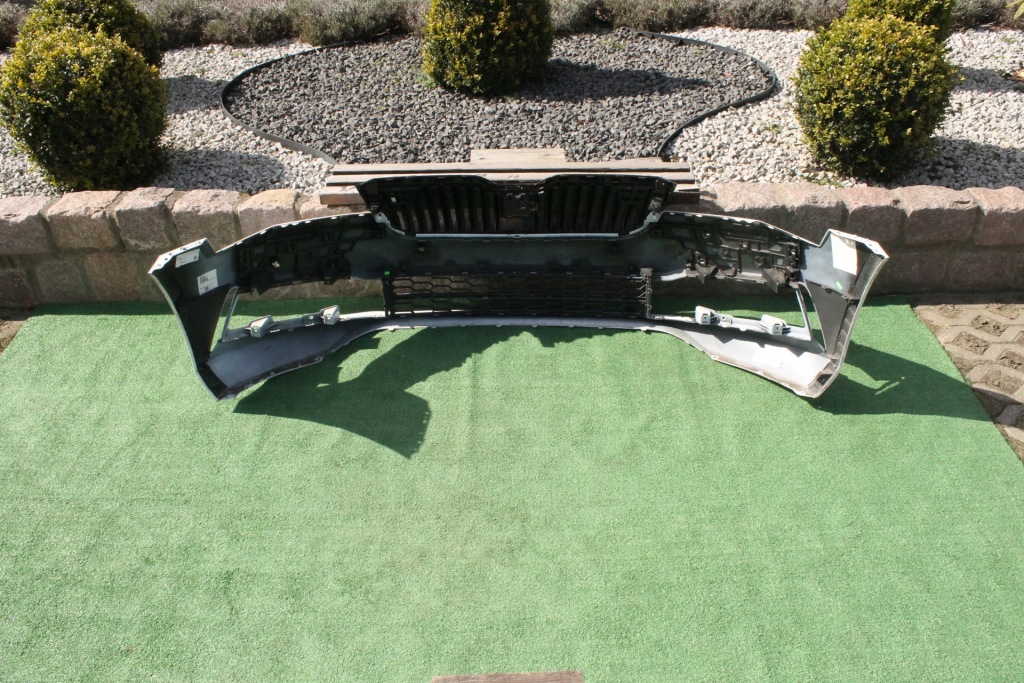 Skoda superb 3 3 рестайлинг  2019- бампер передний решётка радиатора оригинал европа  4xpdc Доставка