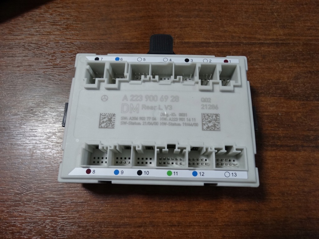 фото №1, Idealny модуль дверь левый задний mercedes w223 1