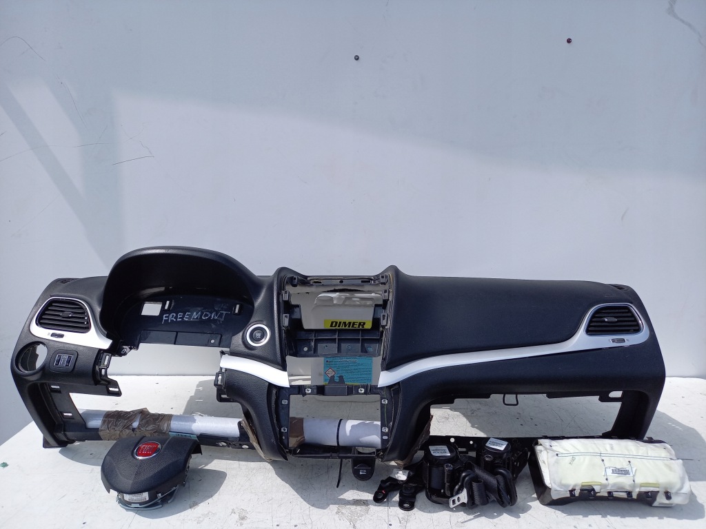 фото №1, Консоль 2x подушка безпеки 2x ремені fiat freemont