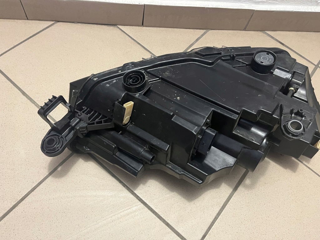 фото №15, Skoda fabia iv 4 6vb 21- лампа передня перед ліва