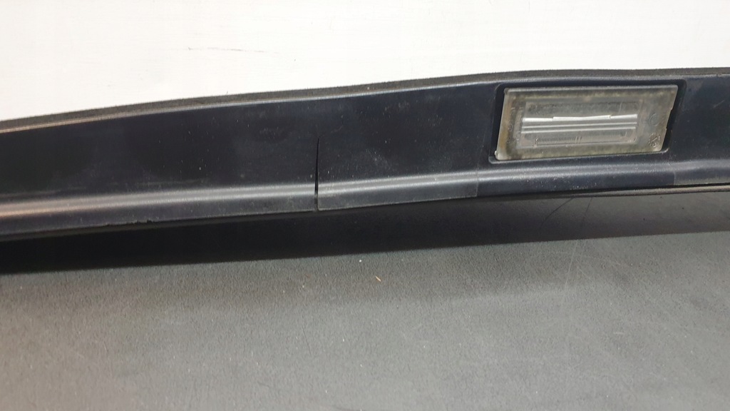 фото №7, Накладка ручка крышки лампа номерного знака lancia delta iii