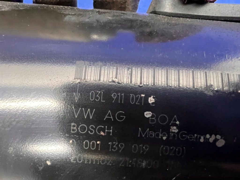 Audi a4 b8 a5 8t a6 c7 2.0 tdi стартер двигателя 03l911021e Недорого