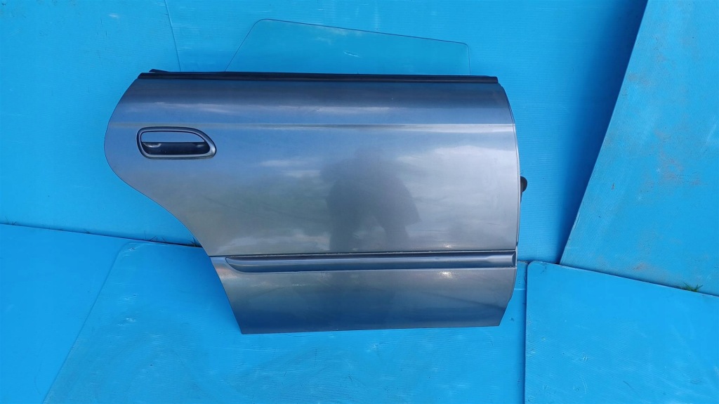 фото №1, Subaru legacy iii outback дверь правое задняя 86f