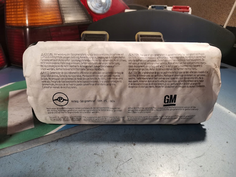 фото №1, Подушка подушка безпеки пасажира opel astra g ii 90561101