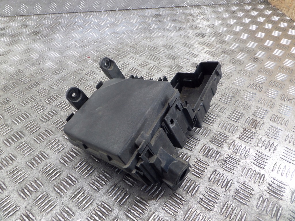 фото №1, Nissan qashqai j11 корпус предохранителей корпус