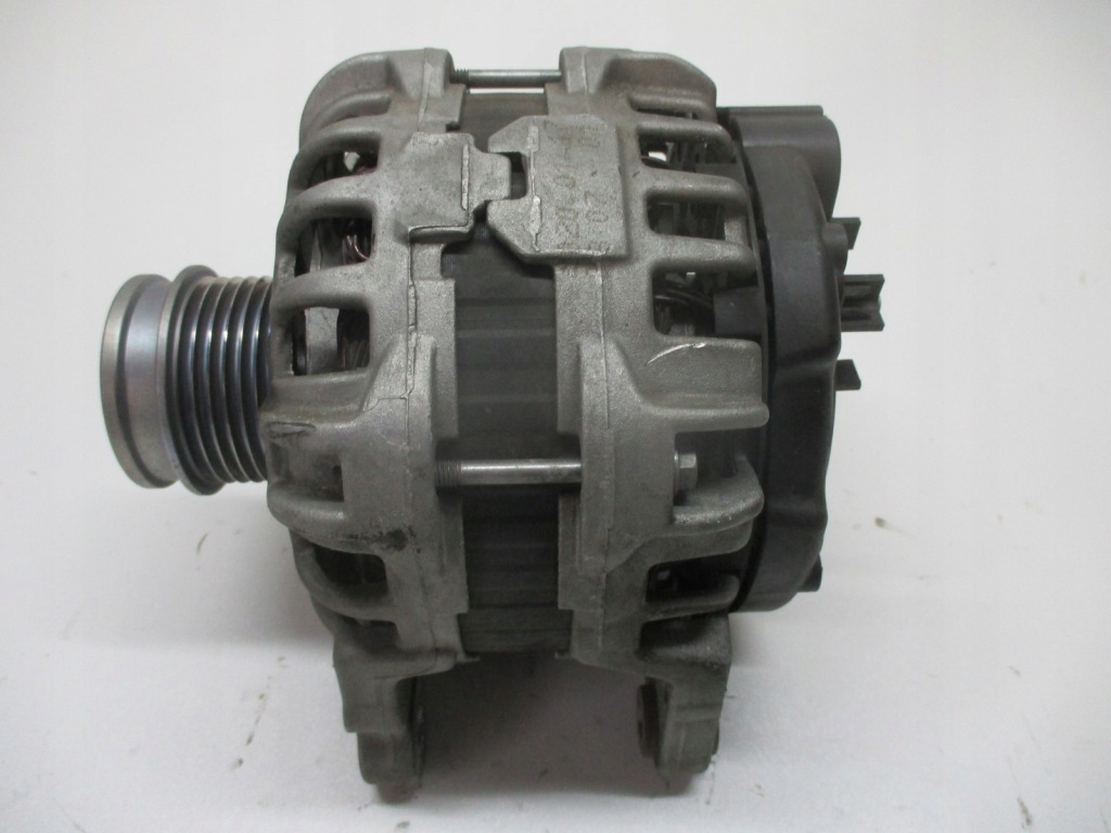 фото №3, Генератор vw t-roc 2ga 04e903015h