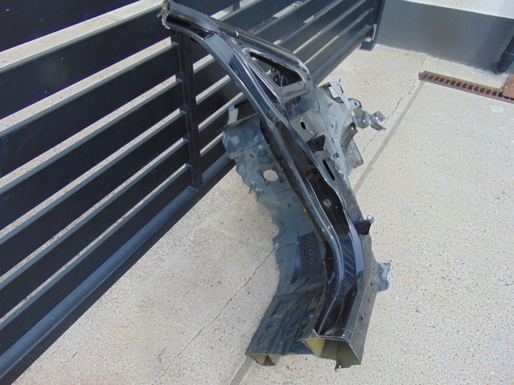 фото №4, Четверть перед передняя правая ford b-max kc dc разные цвета