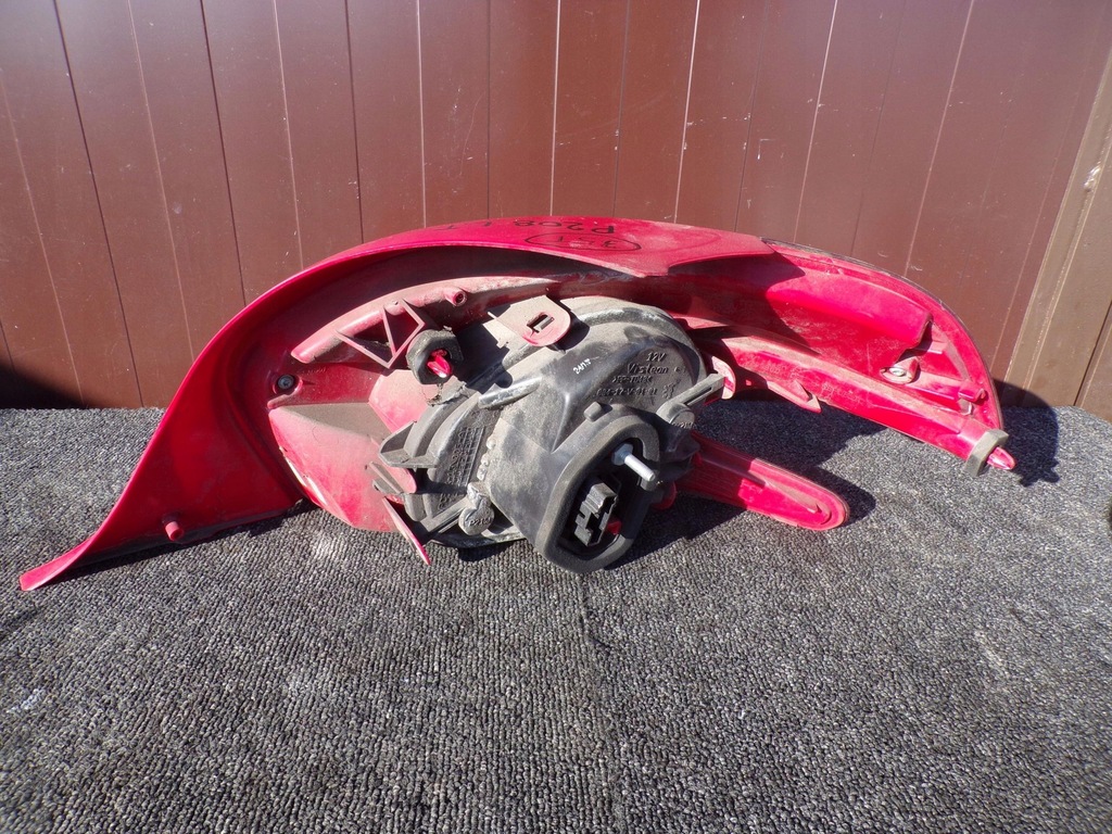 фото №10, Лампа лівий задня peugeot 208 led