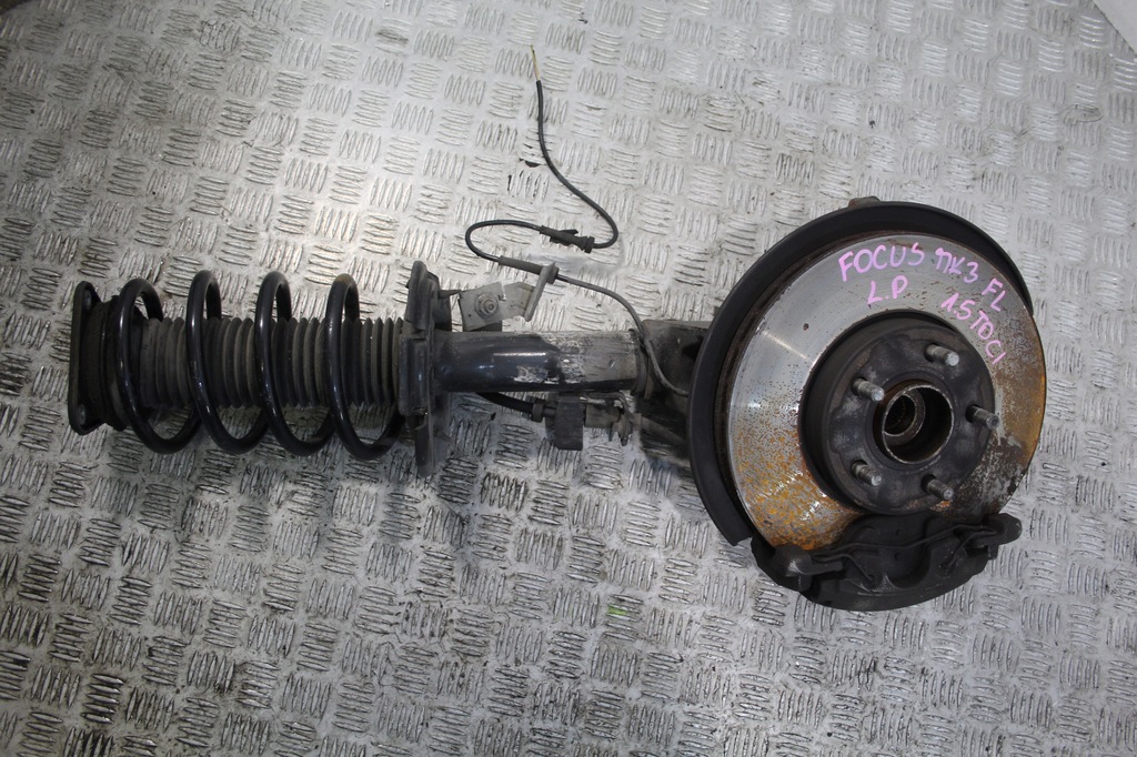 фото №1, Поворотный кулак амортизационная стойка левый перед ford focus mk3 lift