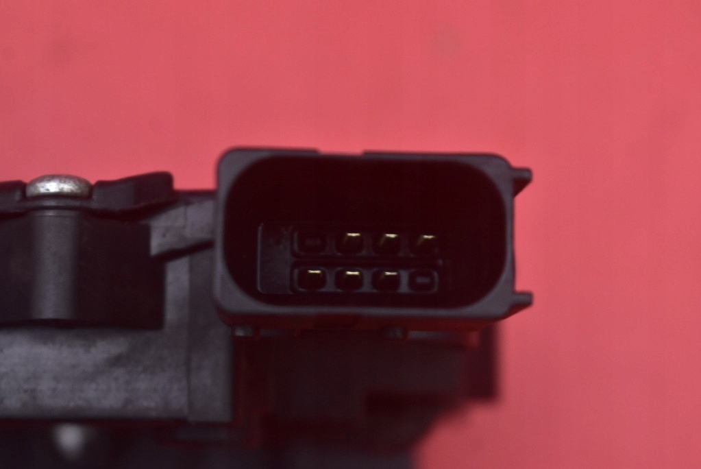 фото №8, Замок дверь левый задняя задний 55701965 fiat grande punto 5d hb 05-10