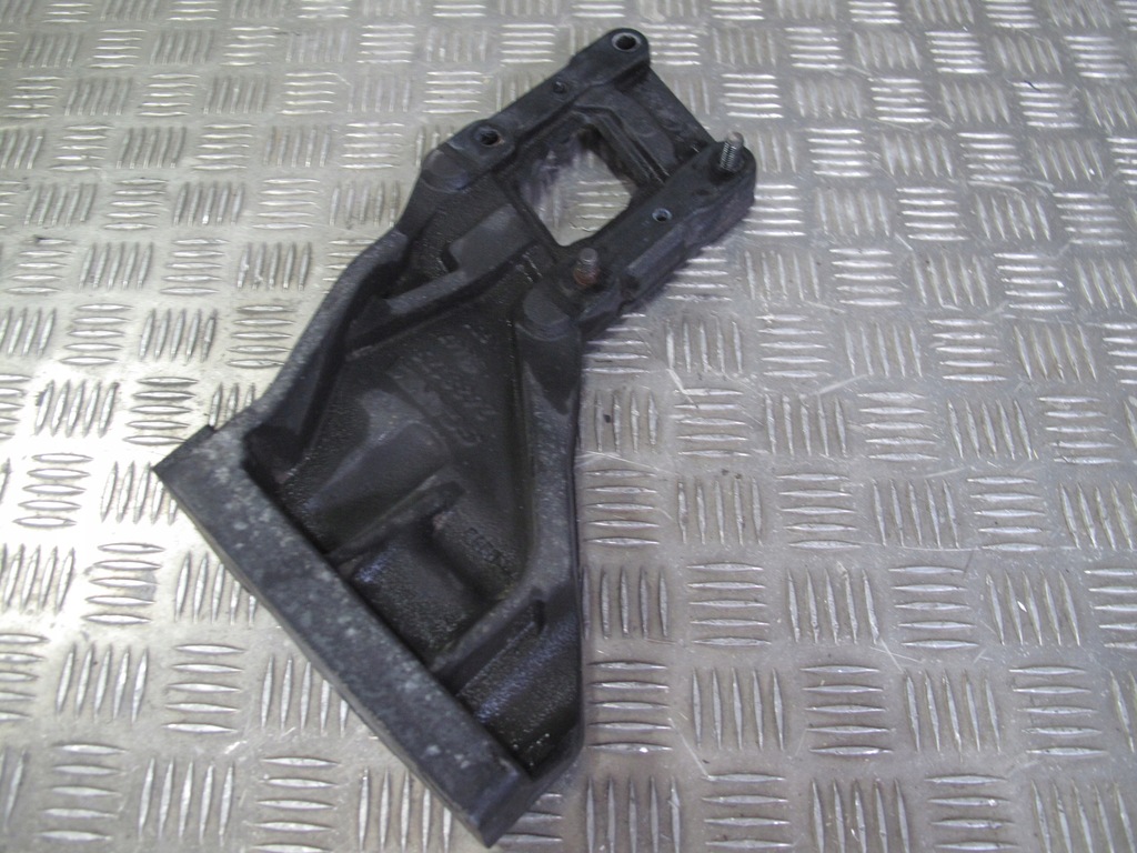 фото №3, Кронштейн листи підкрилок scania r s