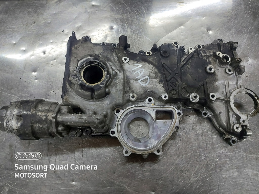 фото №1, Toyota avensis насос оливи корпус розподільного валу 1ad