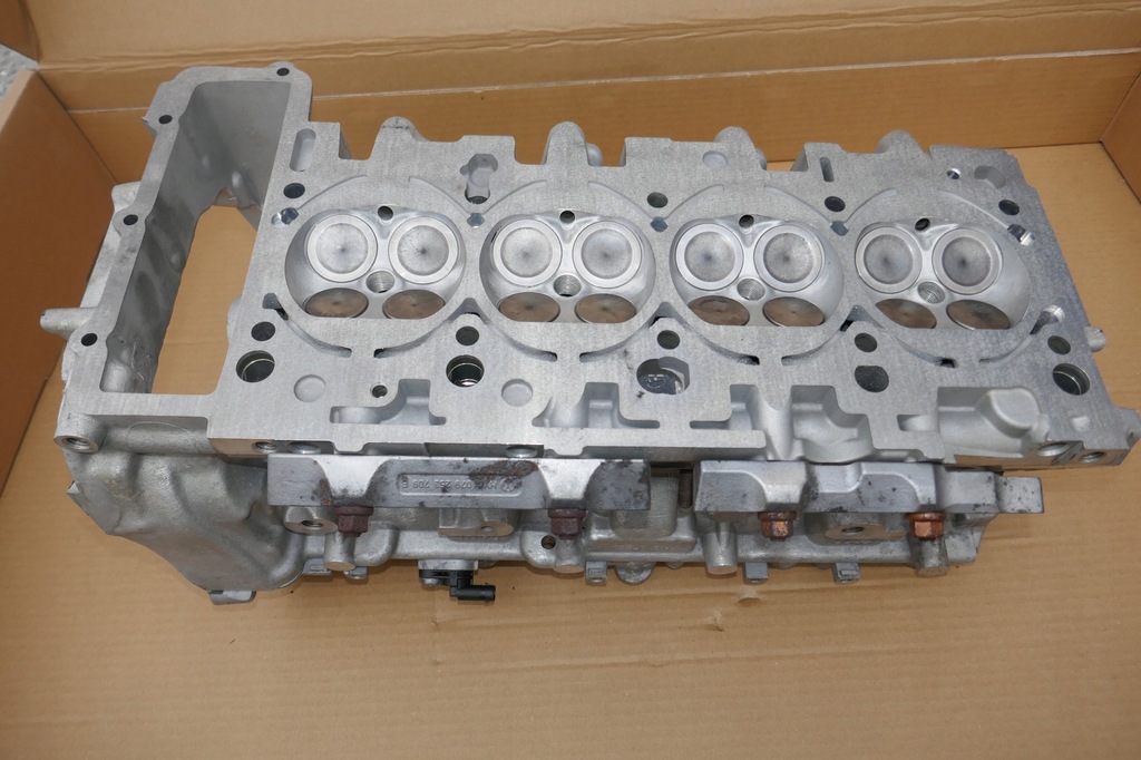 фото №8, Відфрезерована przygotowana головка вали s5 a6 a8 q7 4.2 fsi cau 079103373bn