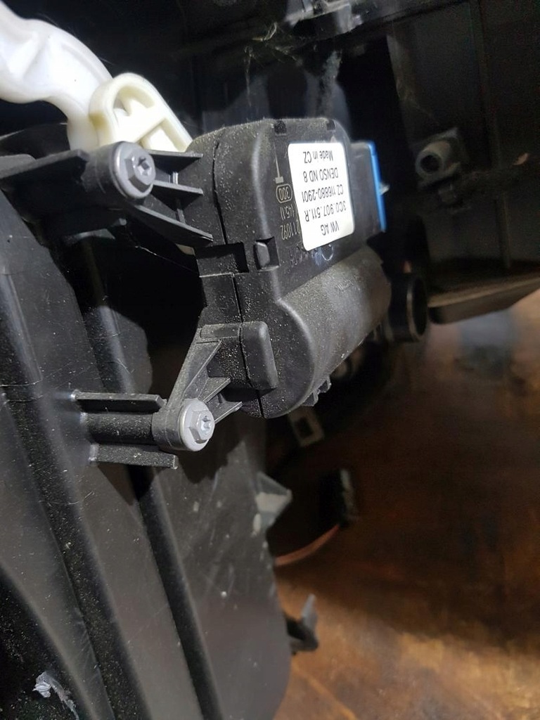 фото №9, Обігрівач europa vw passat cc 3c1820003es