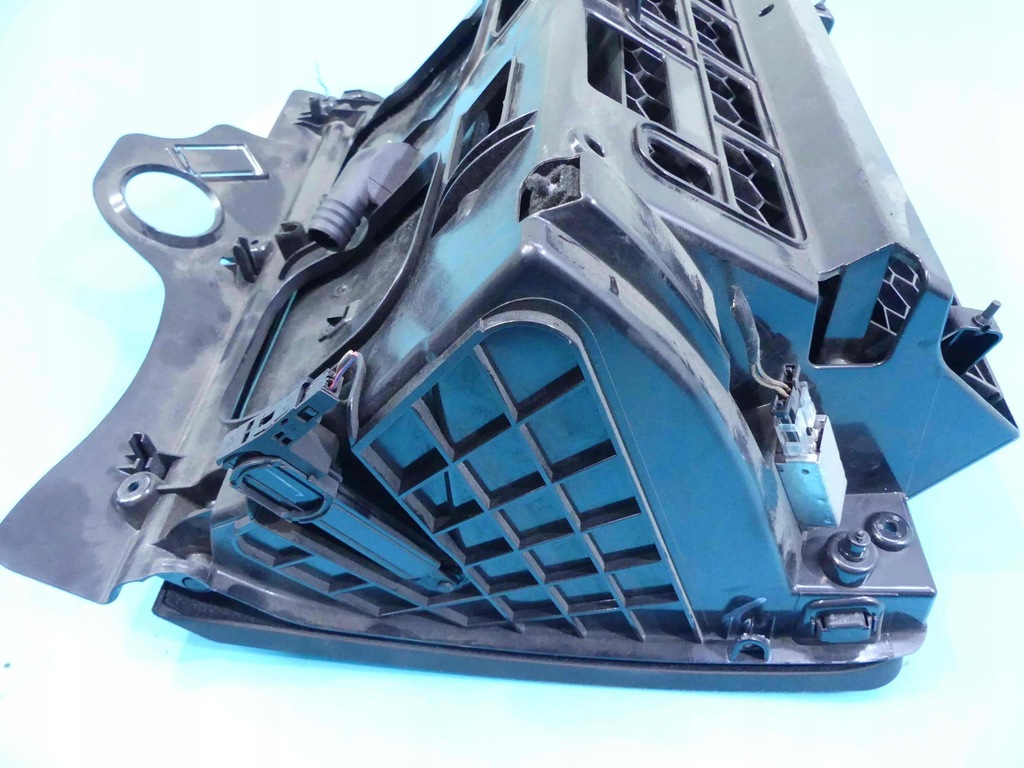 фото №8, Бардачок пасажира vw passat b7 europa